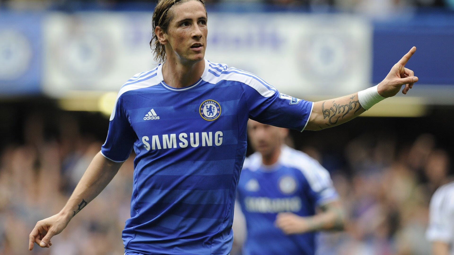 点球大战惊心动魄，门将神勇助球队逆袭夺冠